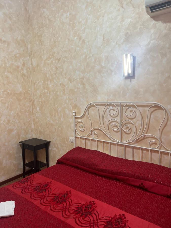 Roma Guest House Buitenkant foto