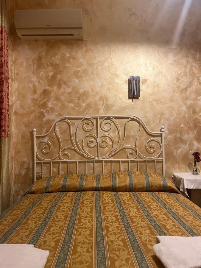 Roma Guest House Buitenkant foto