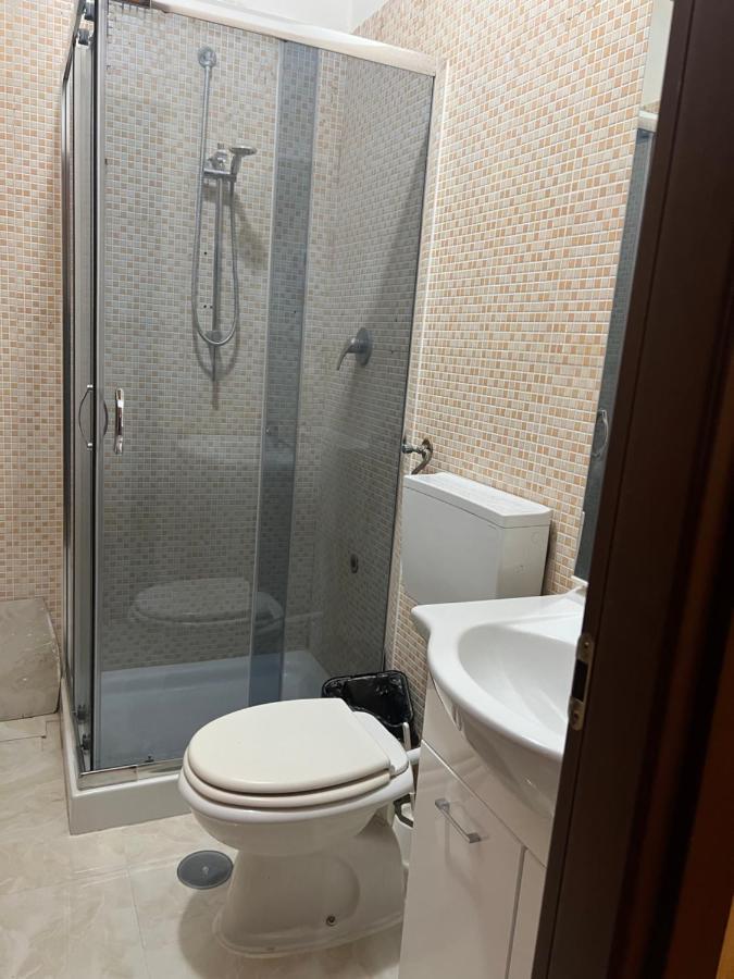 Roma Guest House Buitenkant foto