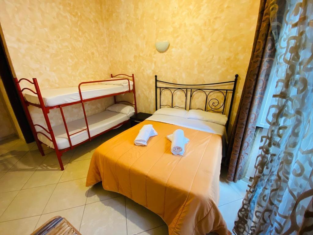 Roma Guest House Buitenkant foto